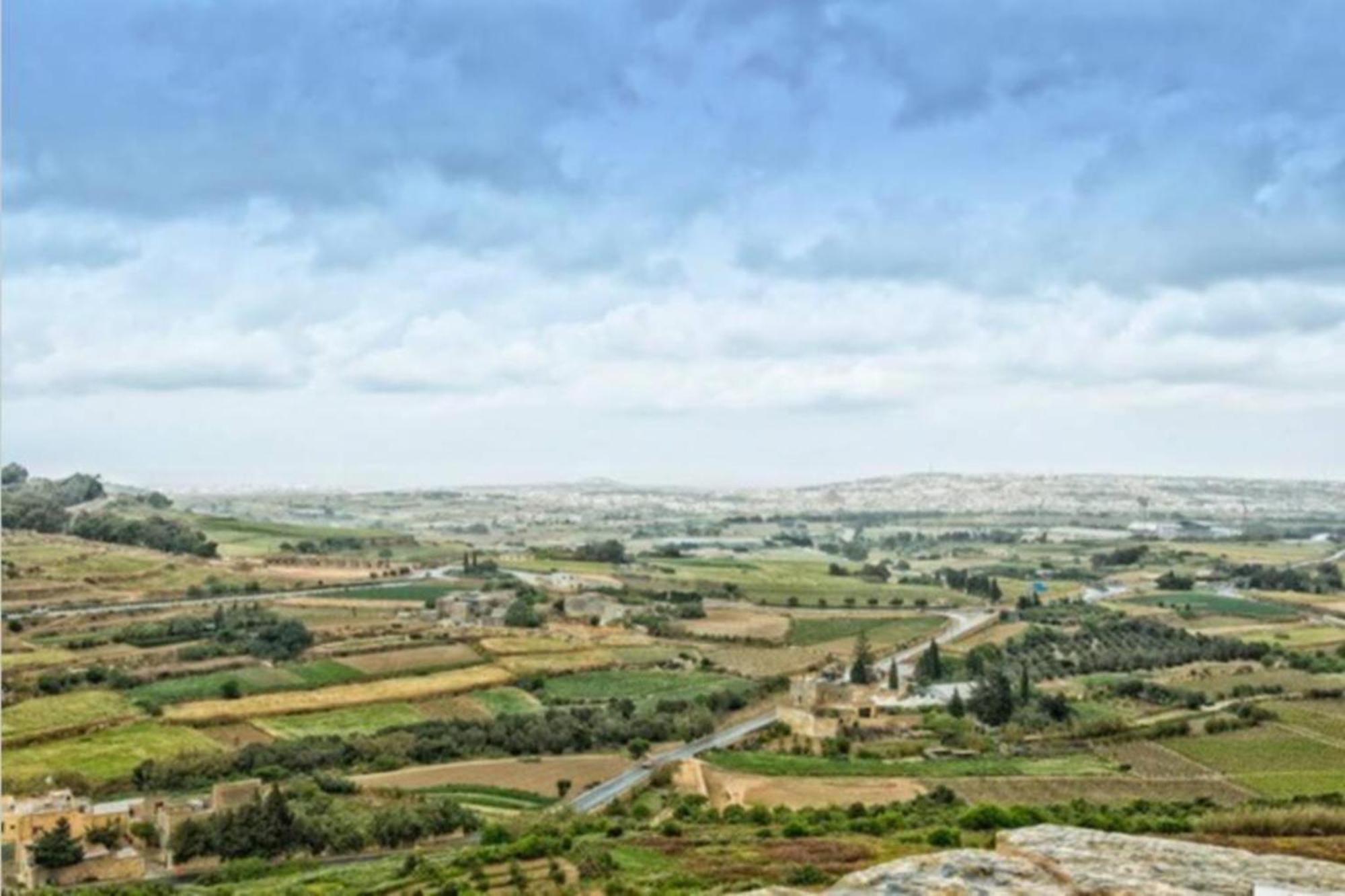 Authentic Gf Apartment With Terrace At The 3 Cities Marina Cospicua Екстер'єр фото