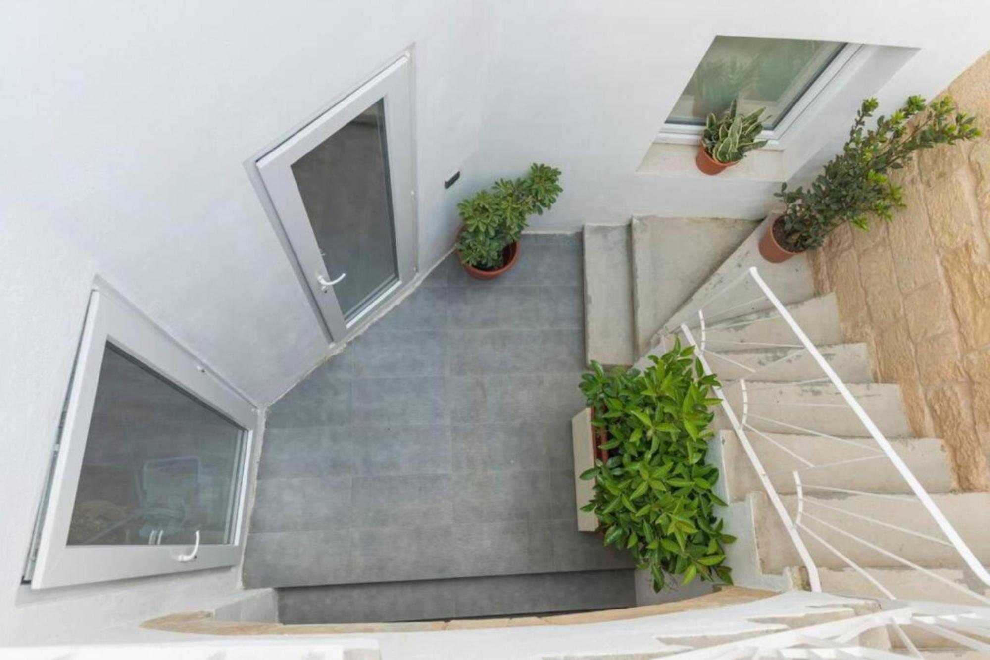 Authentic Gf Apartment With Terrace At The 3 Cities Marina Cospicua Екстер'єр фото